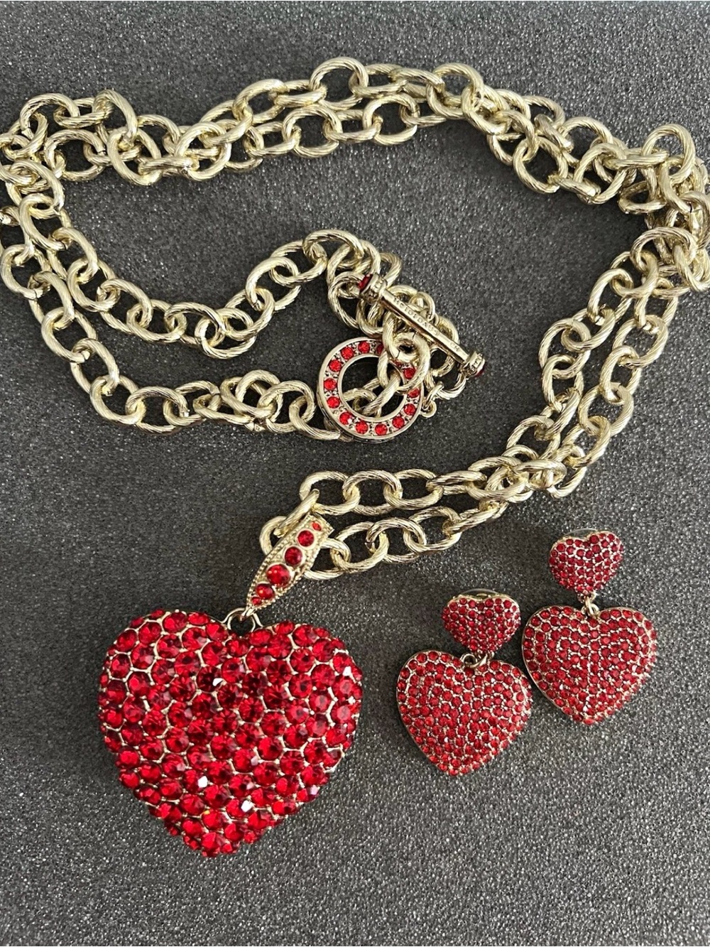 Heidi Daus Signed Red Crystal Heart Locket Pendant Necklace & Earrings Set